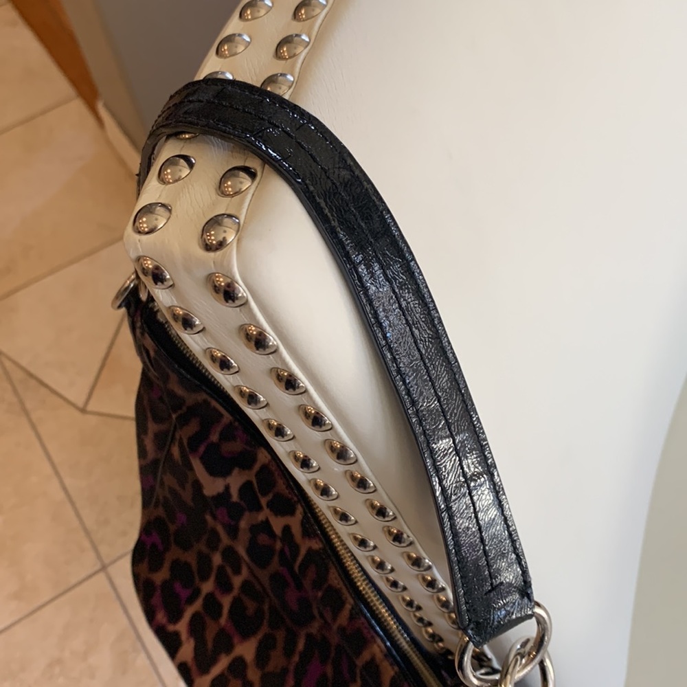 Coach Purse - Picture 7 of 9